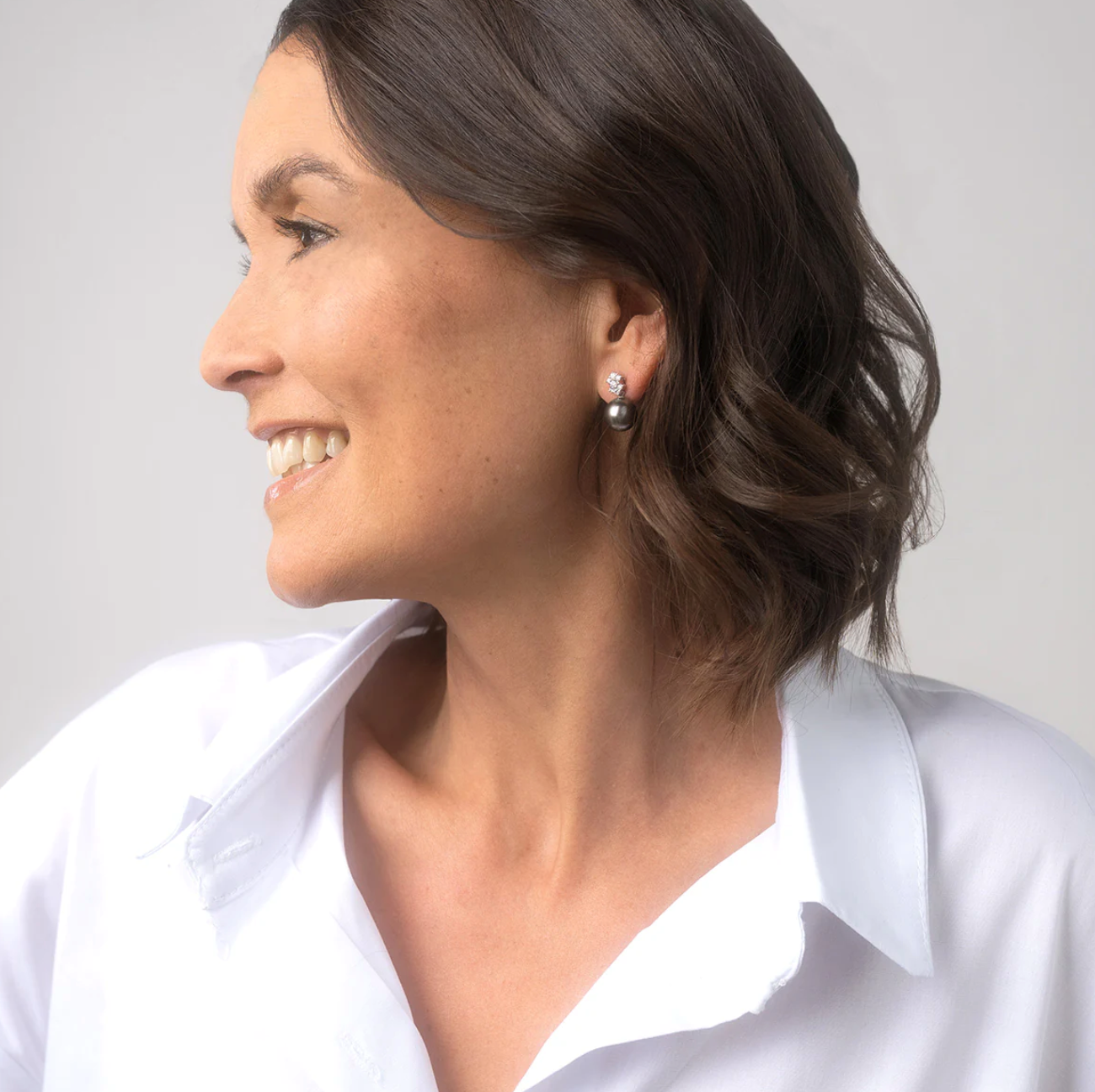 How to Clean Pearl Earrings: Dos and Don'ts from the Experts