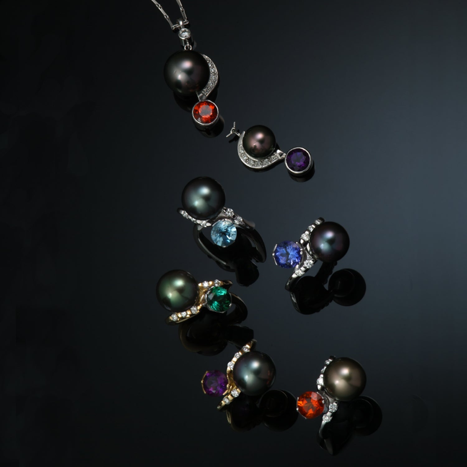 Pearl Rings: A Guide to these Unique Gems
