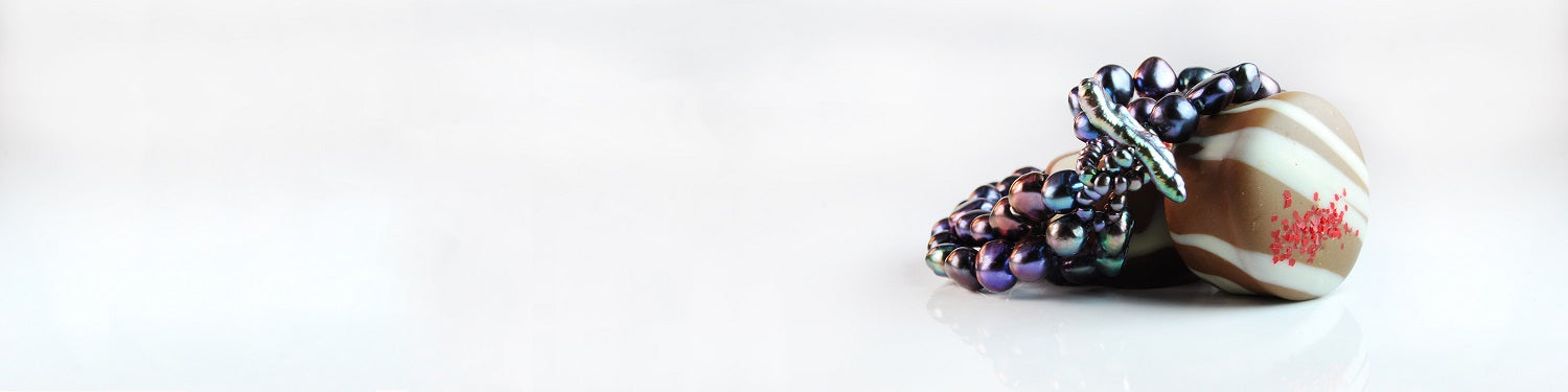 Black Pearl Bracelet