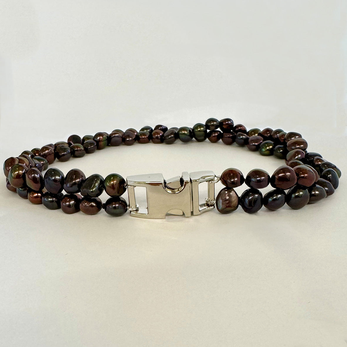 Black Freshwater Pearl & Silver Clasp Made-to-Measure Medium Dog Necklace