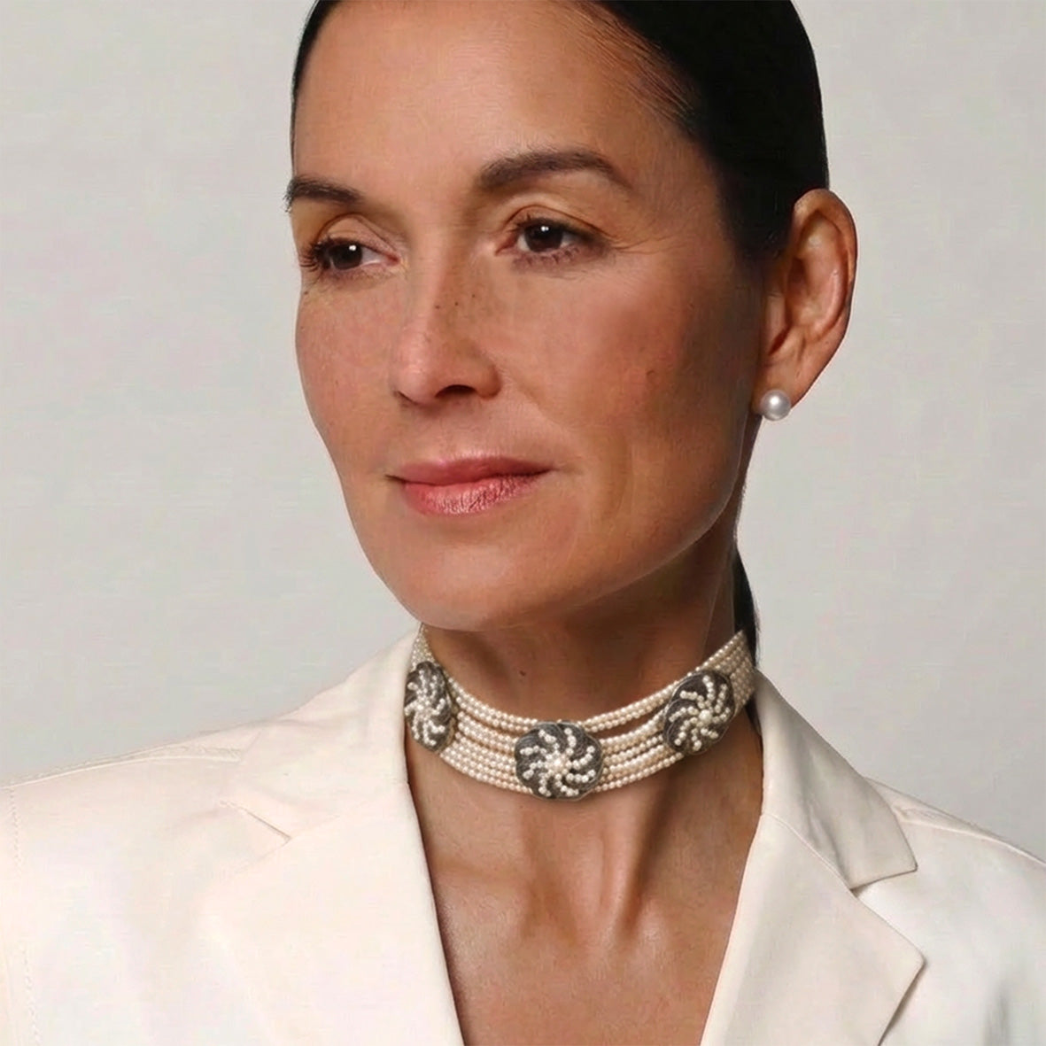 White Freshwater Pearl 'Swirl' Choker