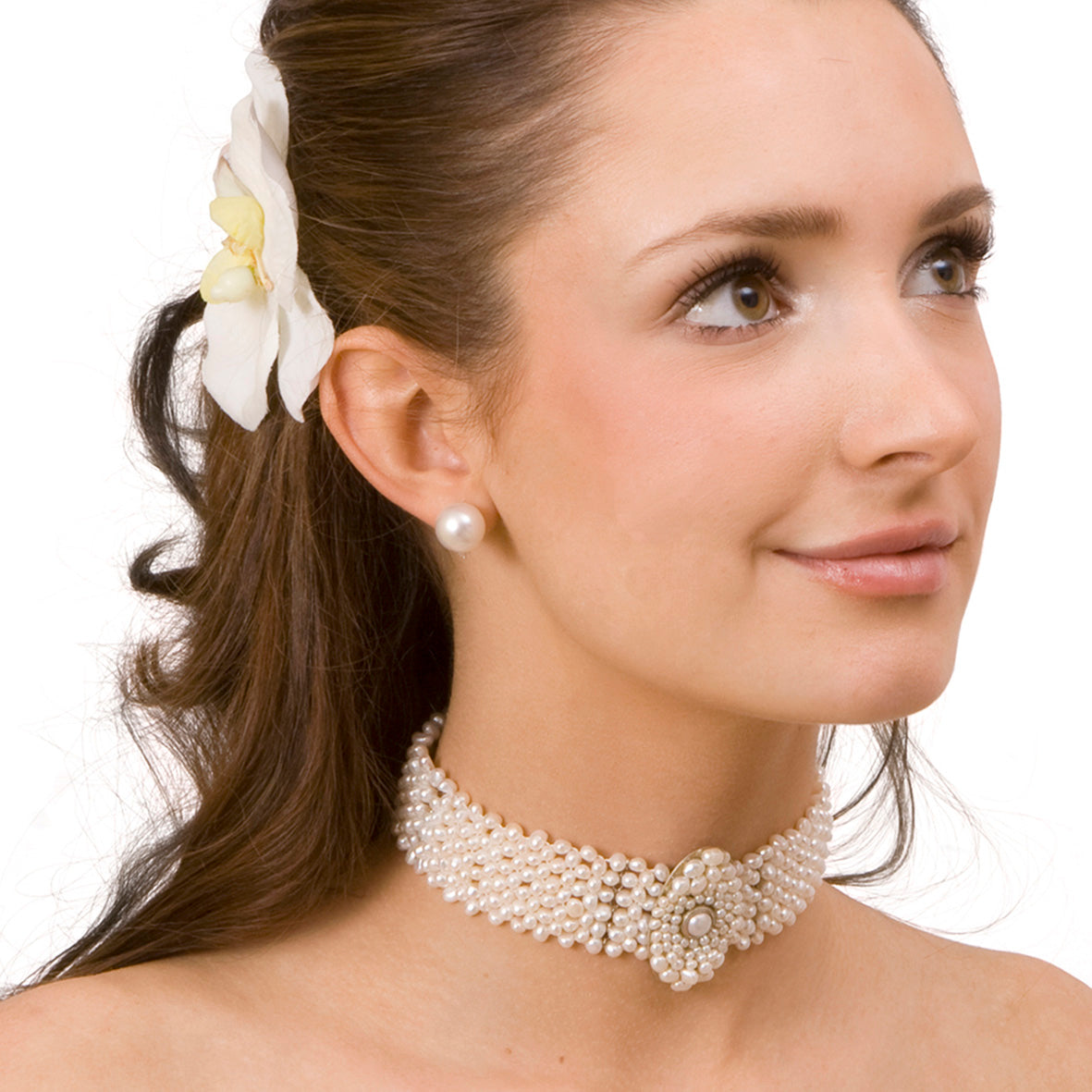 White Freshwater Pearl 'Oval Centerpiece' Choker