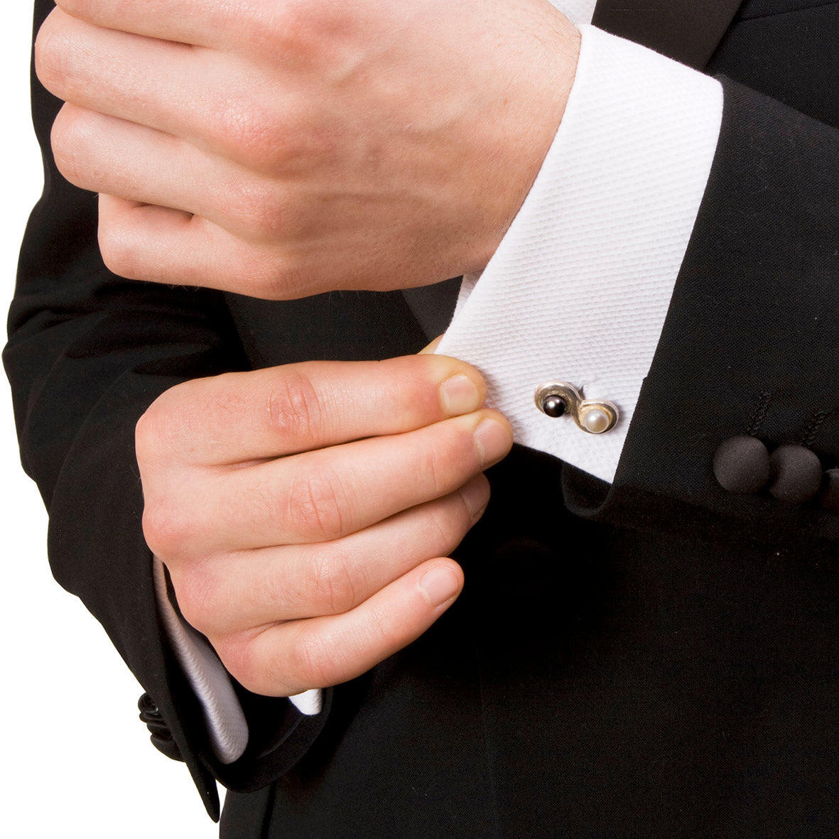 Black & White Freshwater Pearl 'Figure of Eight' Cufflinks