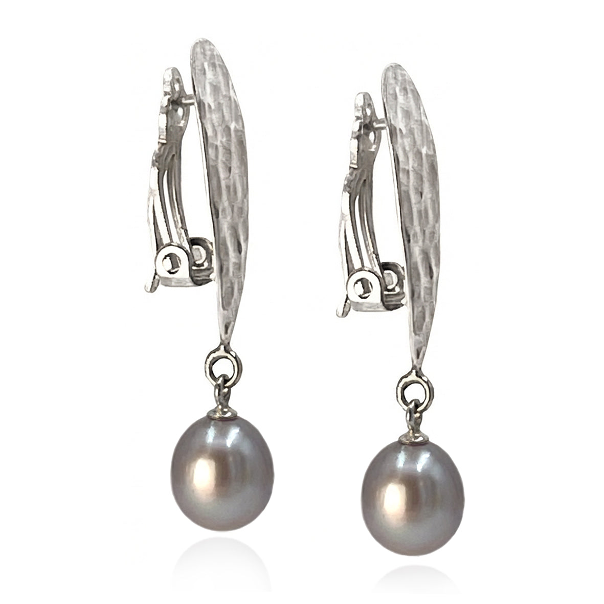 Grey Freshwater Pearl & Sculpted Silver Earring