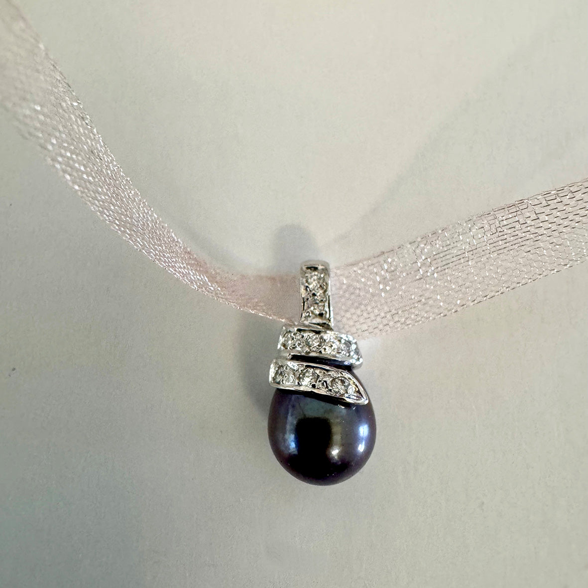 Black-Blue Freshwater Pearl & Diamond 18ct White Gold & Pink Silk Pendant