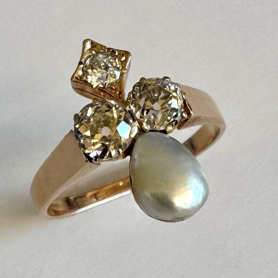 Keshi Tahitian Pearl & Old-Cut Diamond 18ct Rose Gold Duchesse Ring