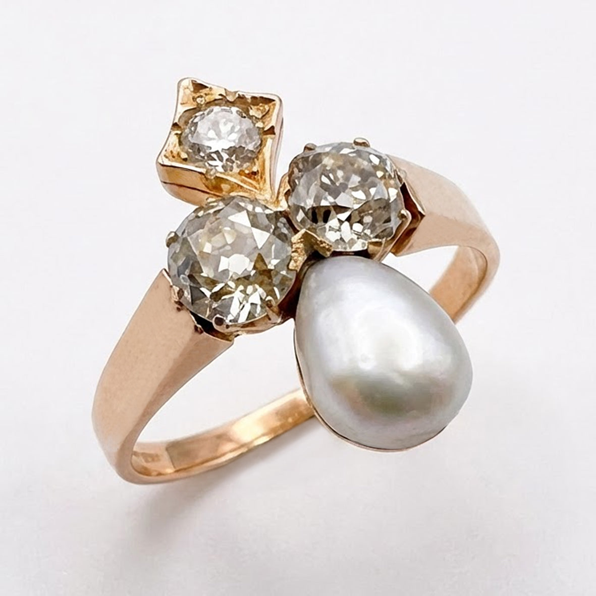 Keshi Tahitian Pearl & Old-Cut Diamond 18ct Rose Gold Duchesse Ring