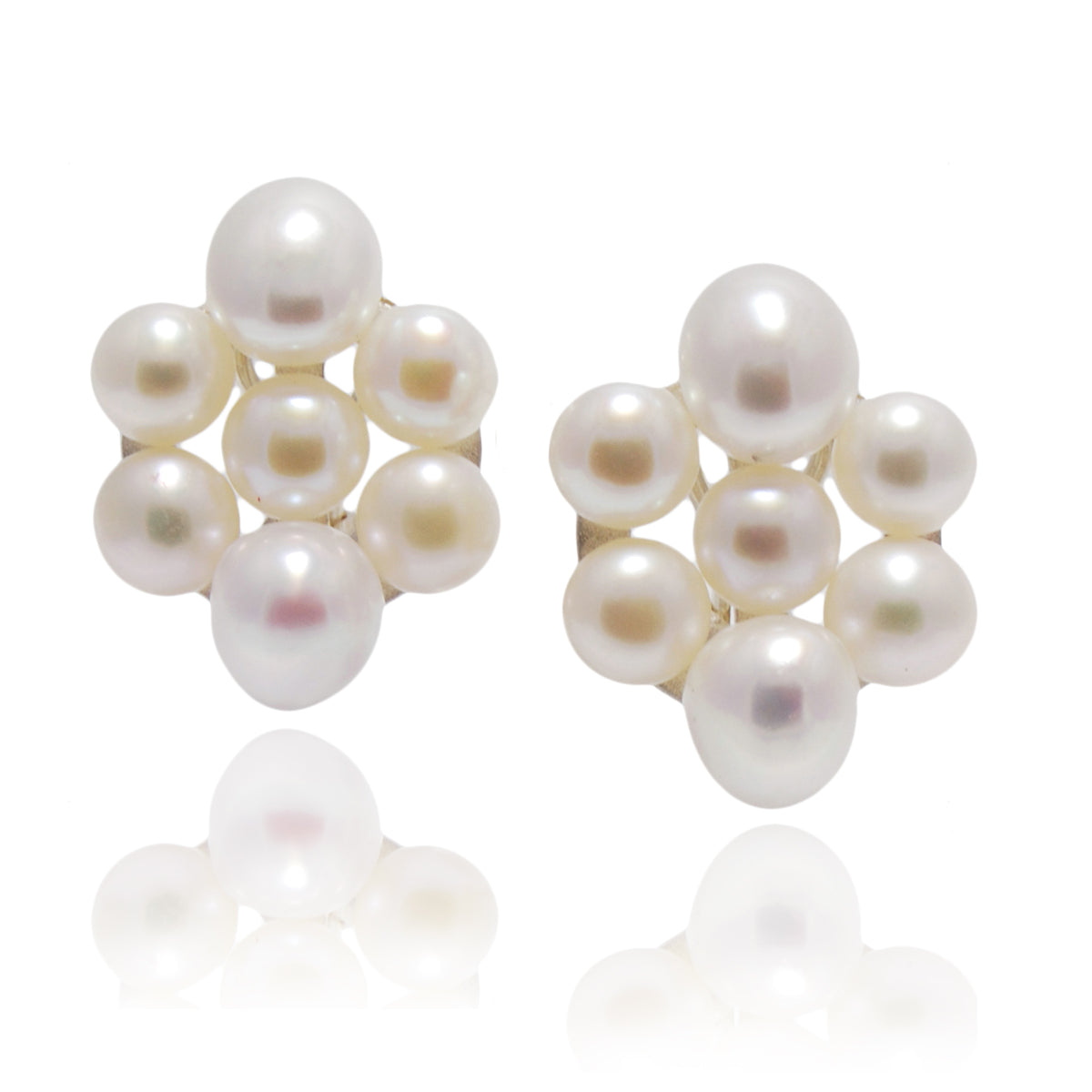 White Freshwater Pearl &#39;Oval-Cuff&#39; Earrings