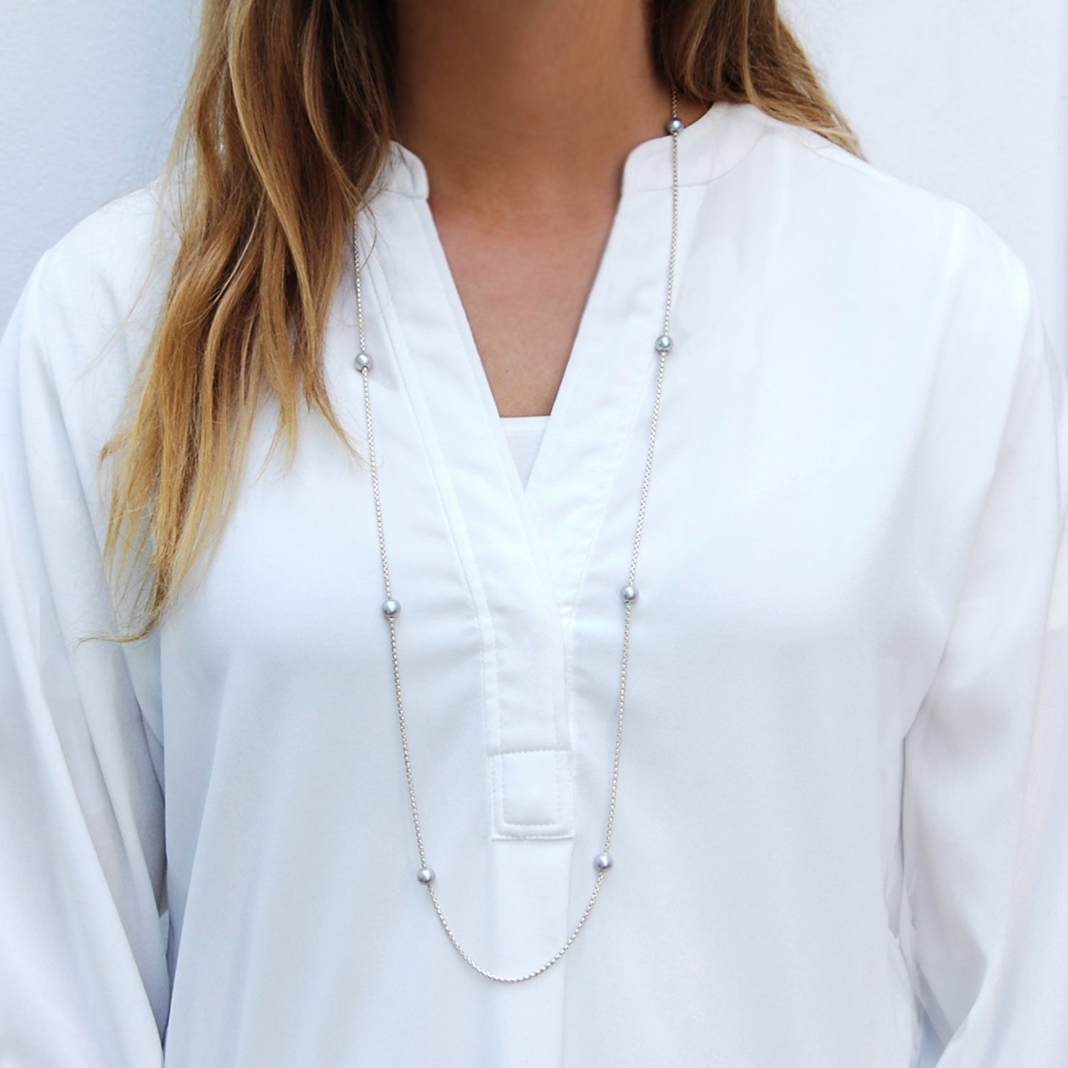 Single tone freshwater pearl solid silver faceted chain