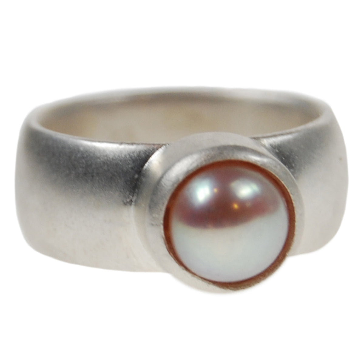 Freshwater Pearl Ring in Pink